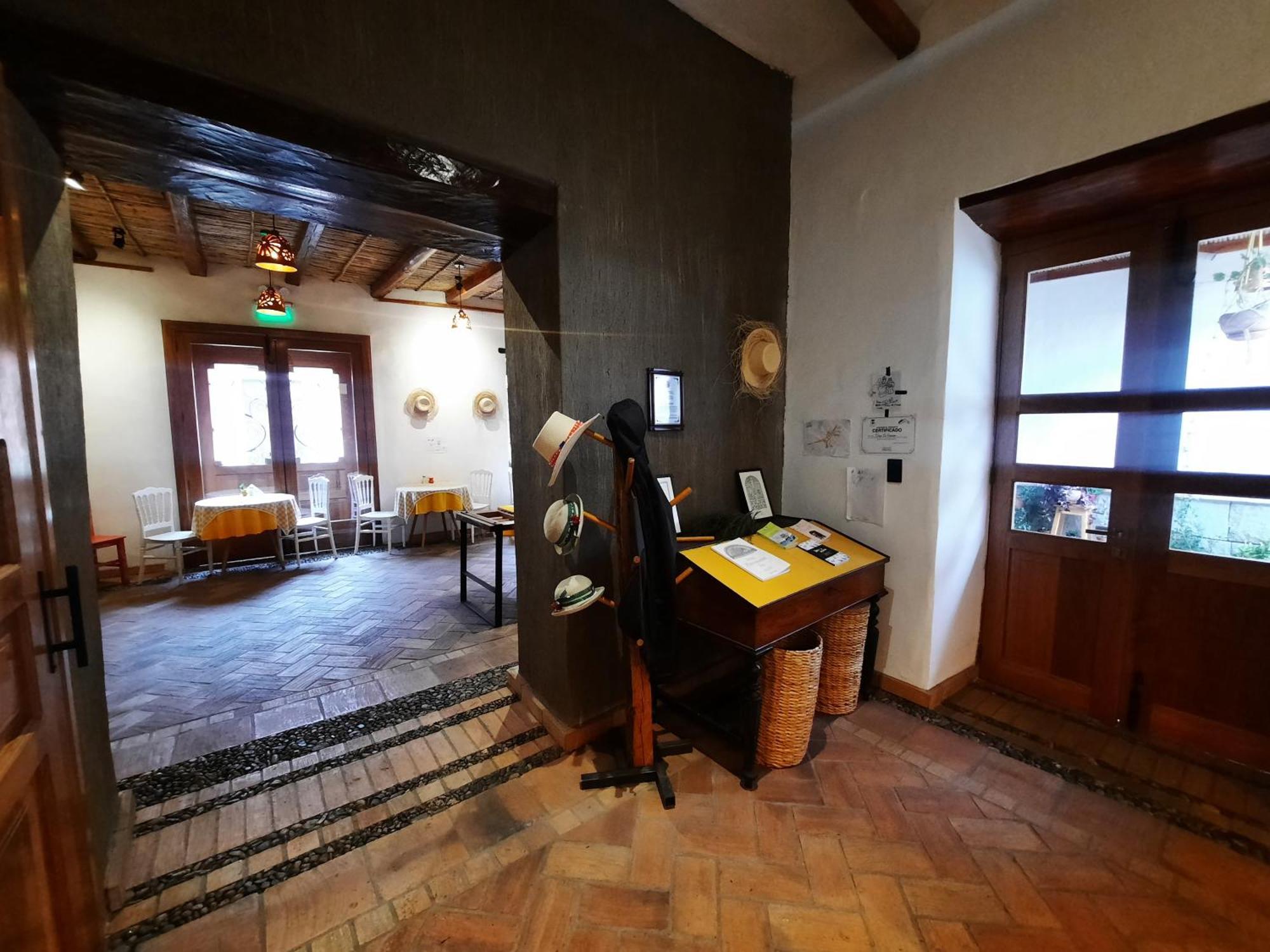 Hostal Suite Le Fabrique Cuenca Luaran gambar